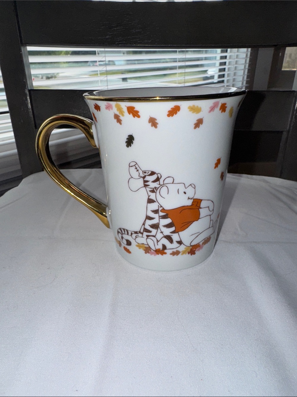 Disney Winnie the Pooh Zrike Brands Mug Gold handle trim